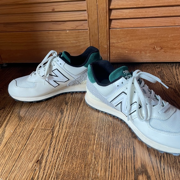 New Balance 574 - Picture 3 of 4